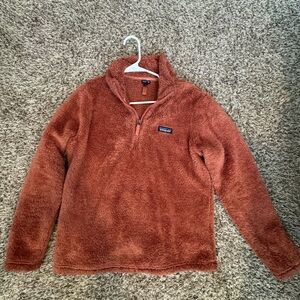 Patagonia Teddy quarter zip